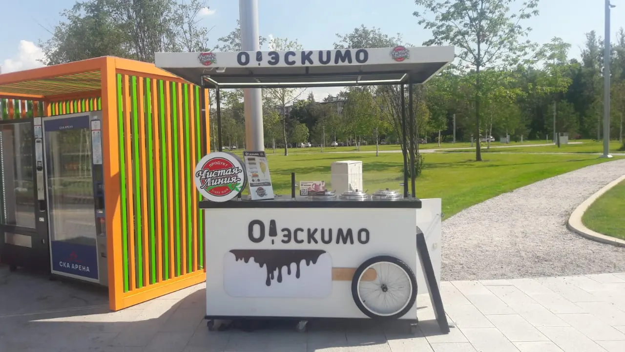 Стойка О!Эскимо у СКА Арены